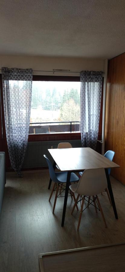 Joli studio avec Piscine et tennis - Résidence Le Lacuzon Les Rousses Exterior foto